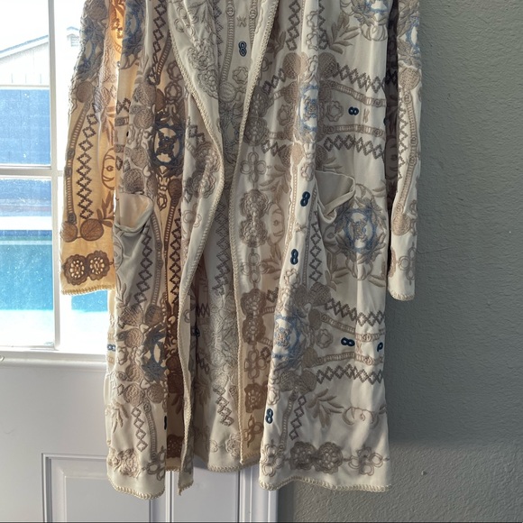 Johnny Was Lypven Hooded Duster - Picture 2 of 9